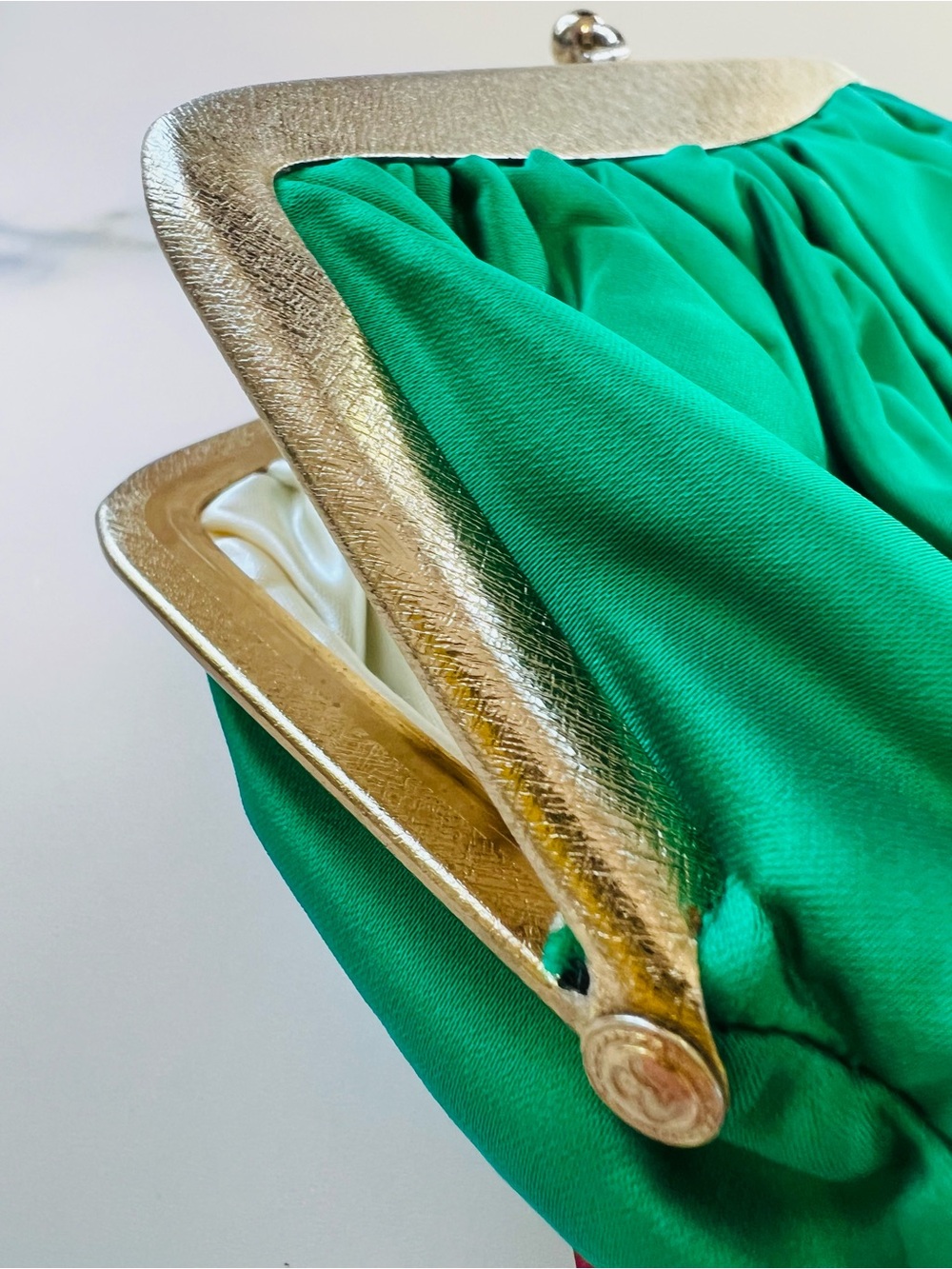 Vintage Emerald Green Textile Evening Clutch Bag 1960s - Picture 4 of 16